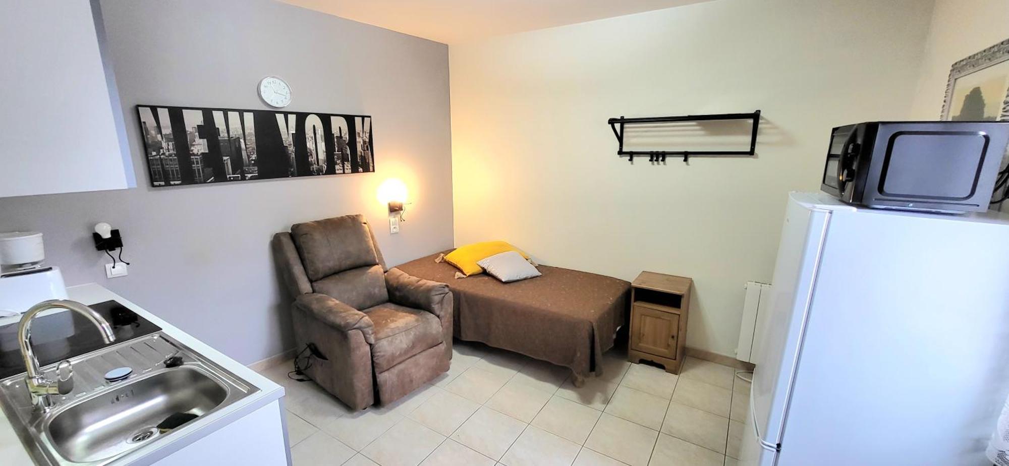 Residences Les Sansonnets "Appartements & Studios" Jonzac Eksteriør billede